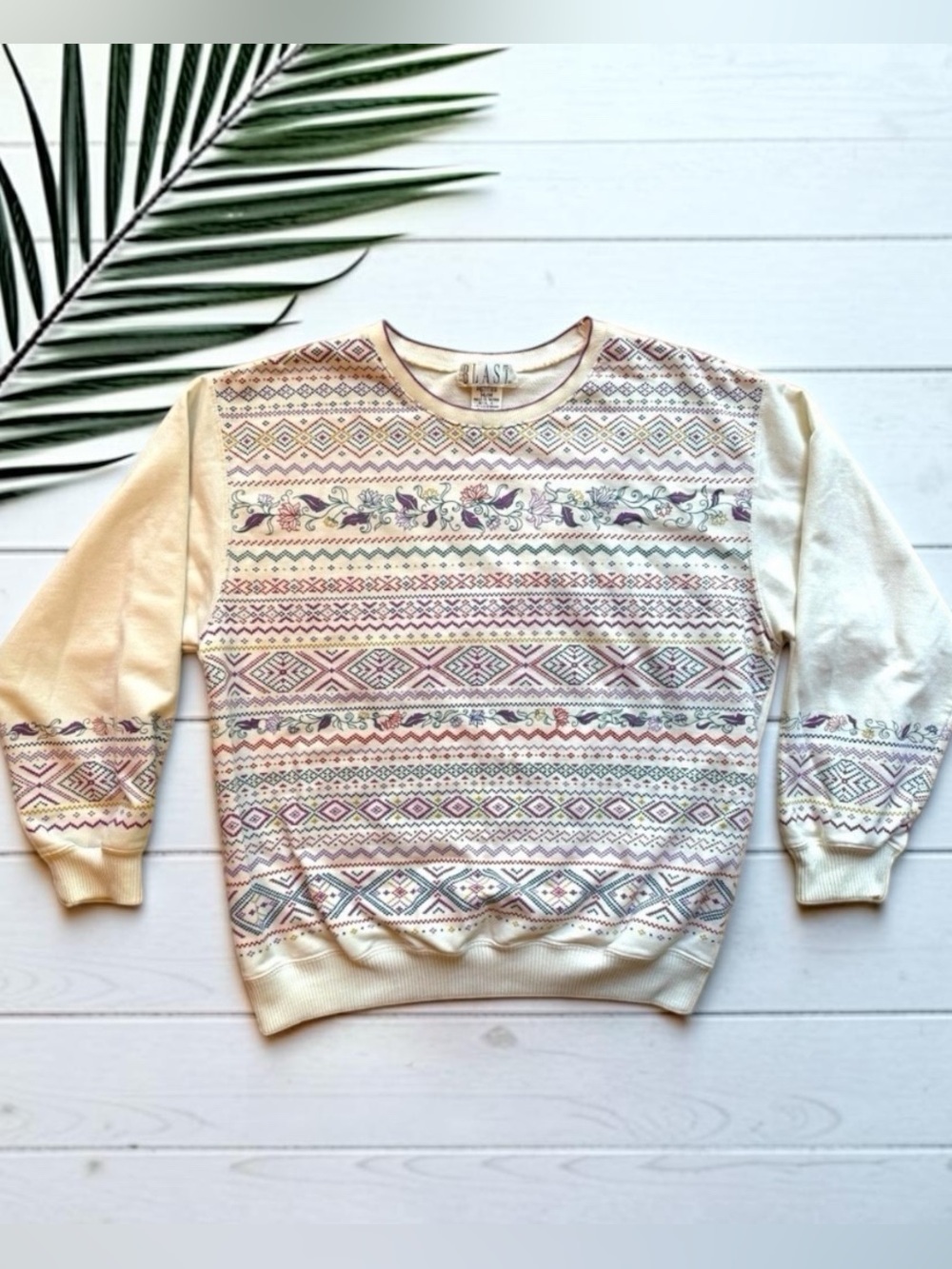 Vintage BLAST Petites Cream Floral Geometric Print Sweatshirt – Size M